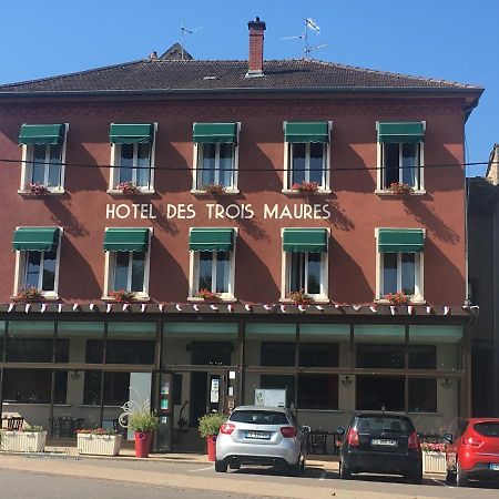 Hotel-Restaurant Les Trois Maures Verdun-sur-le-Doubs Exterior photo